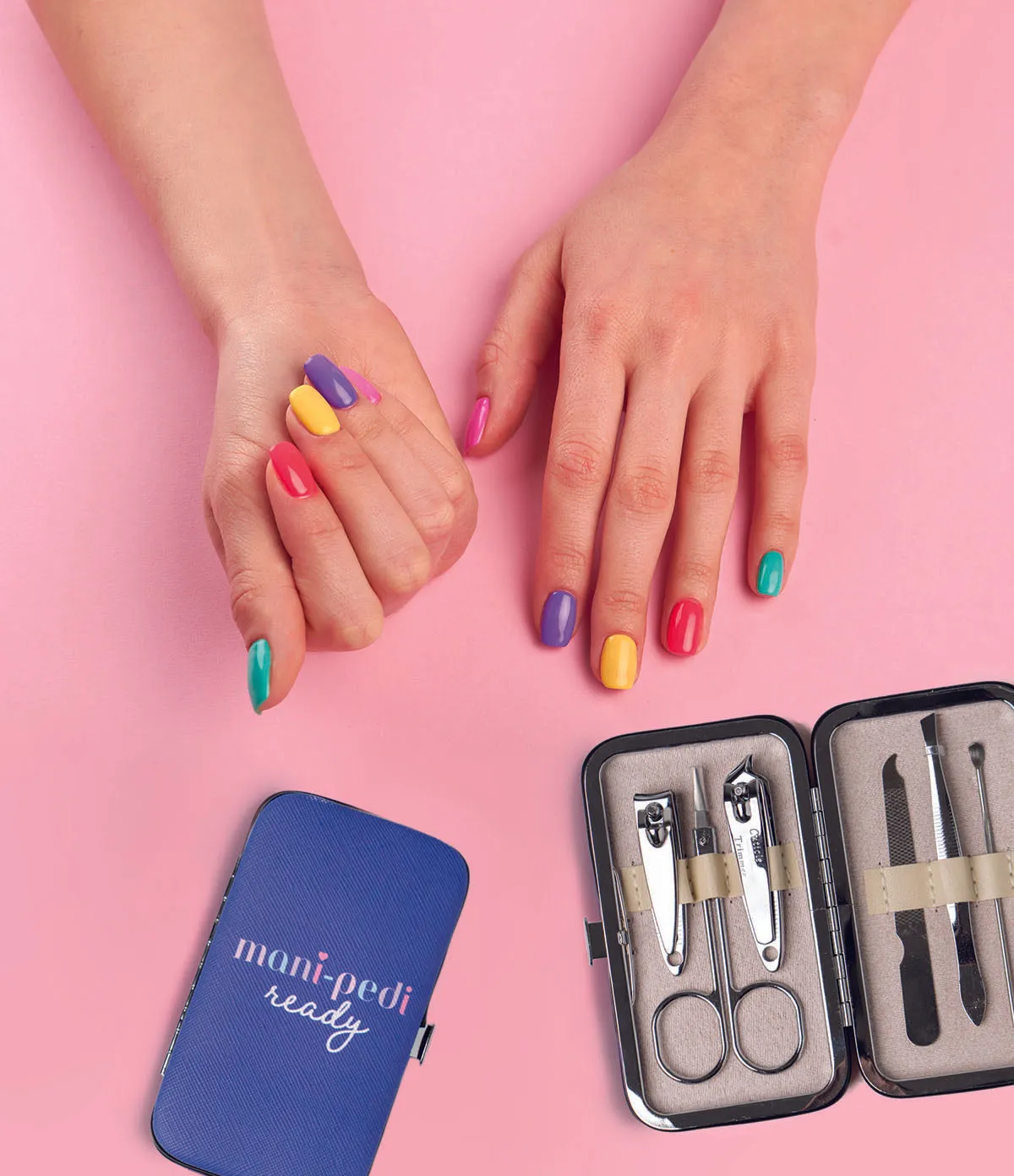 Foldable Manicure Kit
