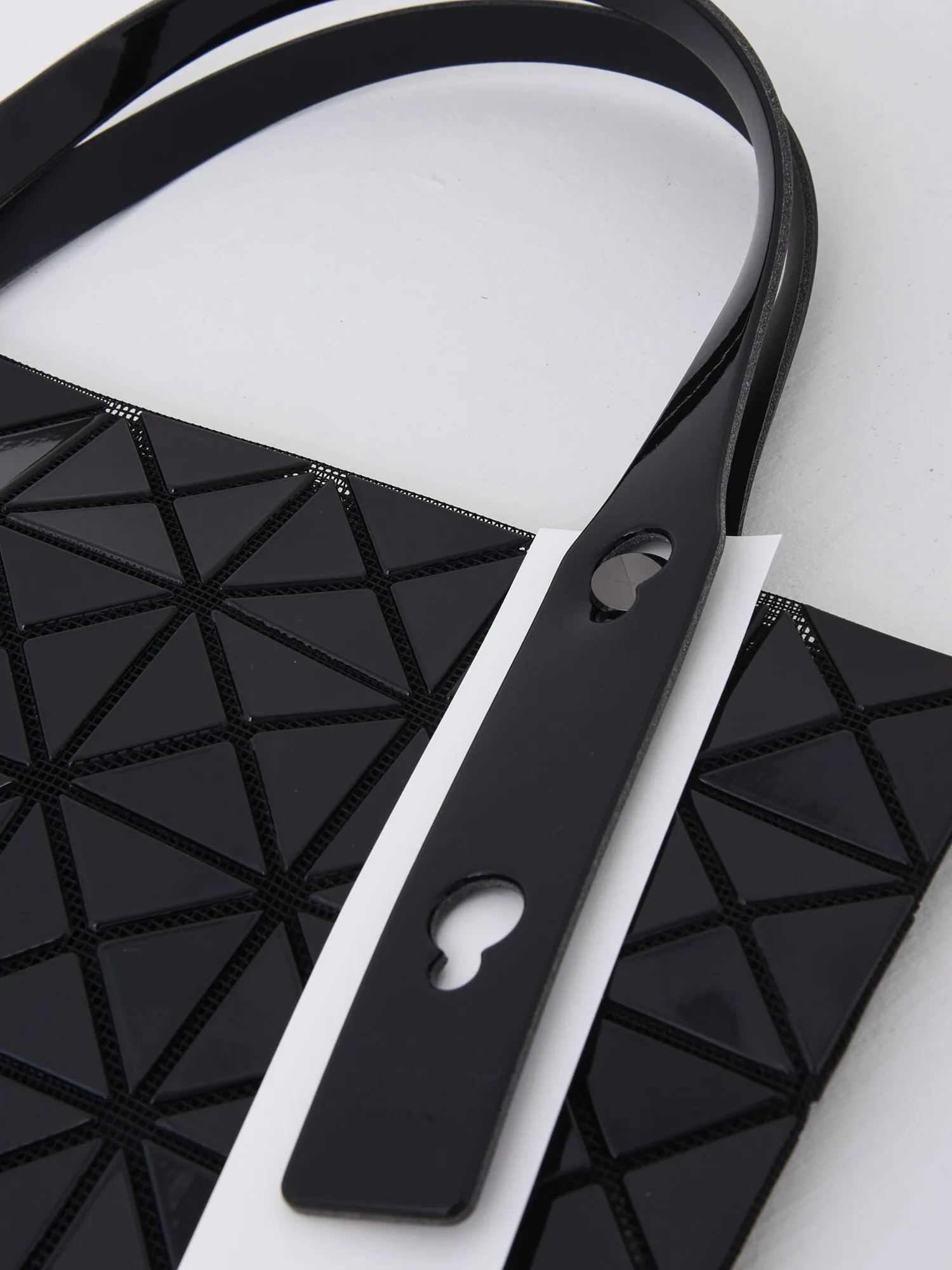 PRISM_15-BLACK_BB46AG047
