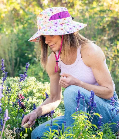 Seed & Sprout Gardening Hat, Adjustable, Heat and Water Resistant, 3.5" Brim